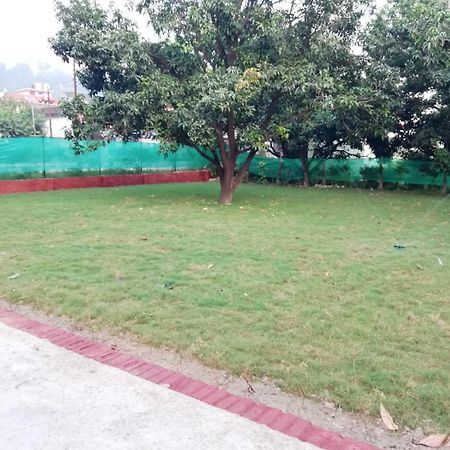 Red Roof Inn Ramnagar  Εξωτερικό φωτογραφία